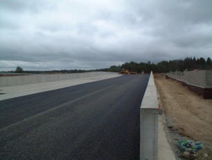 laitserallypark_kogupere_teemapark_ajalugu_rallirada_ralli_maatukk_ehitus_elutoo_asfalt_stardisirge_2005-10