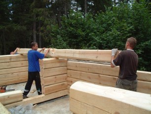 laitserallypark_kogupere_teemapark_ajalugu_rallirada_ralli_maatukk_ehitus_puhkemaja_palkmaja_elutoo_2005-2