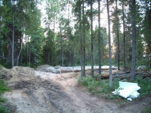 laitserallypark_kogupere_teemapark_ajalugu_rallirada_ralli_maatukk_ehitus_puhkemaja_palkmaja_elutoo_2005-8