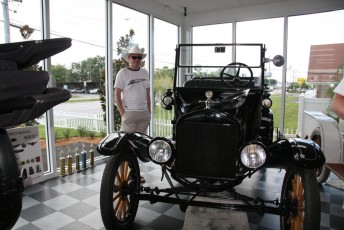 LaitseRallyPark_kogupere_teemapark_uunikumid_vanaauto_2008_usa_elamused (32)