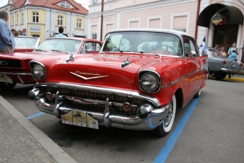 LaitseRallyPark_kogupere_teemapark_2008_uunikumid_vanaauto_2008 (15)