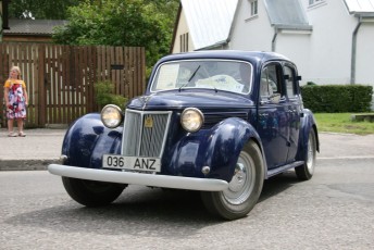 LaitseRallyPark_kogupere_teemapark_2008_uunikumid_vanaauto_2008 (181)