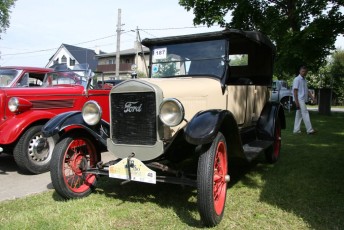LaitseRallyPark_kogupere_teemapark_2008_uunikumid_vanaauto_2008 (212)