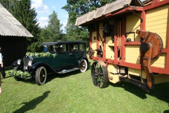 laitserallypark_kogupere_teemapark_vanaauto_uunikumid_pulmad_buick_pulmasoit_pulmaauto_2009-9