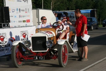 LaitseRallyPark_kogupere_teemapark_vanaauto_uunikumid_pulmad_rally_speedster_Rally Estonia_2010 (13)