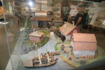 laitserallypark_kogupere_teemapark_vanaauto_uunikumid_kindral_laidoneri_klm_soit_muuseum_seltskond_matk_soome_turku_2011-121