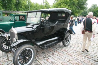 laitserallypark_kogupere_teemapark_vanaauto_uunikumid_kindral_laidoneri_klm_soit_muuseum_seltskond_matk_soome_turku_2011-168