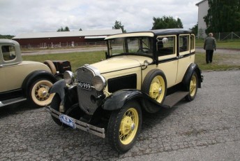 laitserallypark_kogupere_teemapark_vanaauto_uunikumid_kindral_laidoneri_klm_soit_muuseum_seltskond_matk_soome_turku_2011-260