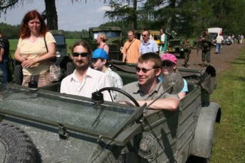 laitserallypark_kogupere_teemapark_vanaauto_uunikumid_sillaotsa_vanatehnika_sillaotsa-vanatehnikapaev_2012-34