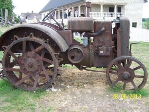 laitserallypark_kogupere_teemapark_vanaauto_uunikumid_klm_laidoneri_saaremaa_vanatehnika_seiklus_2013-12