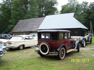 laitserallypark_kogupere_teemapark_vanaauto_uunikumid_klm_laidoneri_saaremaa_vanatehnika_seiklus_2013-18