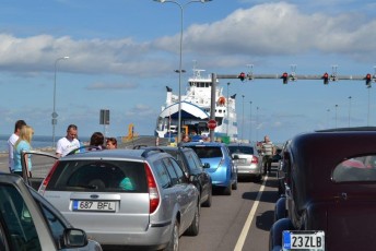 laitserallypark_kogupere_teemapark_vanaauto_uunikumid_klm_laidoneri_saaremaa_vanatehnika_seiklus_2013-36