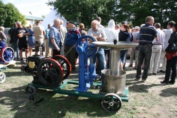 laitserallypark_kogupere_teemapark_vanaauto_uunikumid_konse-tehnikapaev_maamootorid_tehnika_lastega_lobus-45