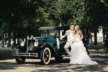 laitserallypark_kogupere_teemapark_vanaauto_uunikumid_pulmad_pulm_pulmasoit__pulmaauto_buick_2013-4