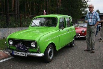 laitserallypark_kogupere_teemapark_vanaauto_uunikumid_riia-retro_seiklus_lati_kuus-varvast_2013-178