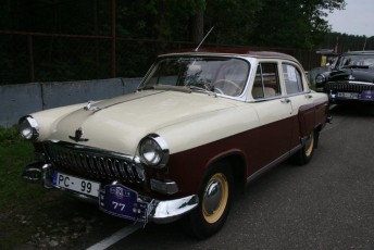 laitserallypark_kogupere_teemapark_vanaauto_uunikumid_riia-retro_seiklus_lati_kuus-varvast_2013-22