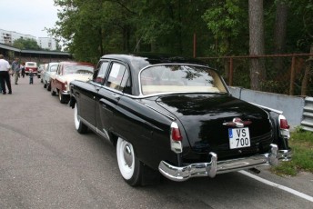 laitserallypark_kogupere_teemapark_vanaauto_uunikumid_riia-retro_seiklus_lati_kuus-varvast_2013-24