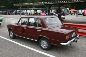 laitserallypark_kogupere_teemapark_vanaauto_uunikumid_riia-retro_seiklus_lati_kuus-varvast_2013-39