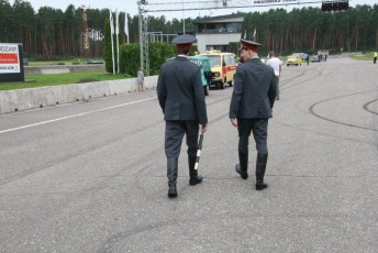 laitserallypark_kogupere_teemapark_vanaauto_uunikumid_riia-retro_seiklus_lati_kuus-varvast_2013-45