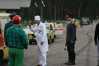 laitserallypark_kogupere_teemapark_vanaauto_uunikumid_riia-retro_seiklus_lati_kuus-varvast_2013-48