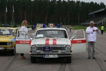 laitserallypark_kogupere_teemapark_vanaauto_uunikumid_riia-retro_seiklus_lati_kuus-varvast_2013-57