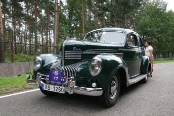 laitserallypark_kogupere_teemapark_vanaauto_uunikumid_riia-retro_seiklus_lati_kuus-varvast_2013-65