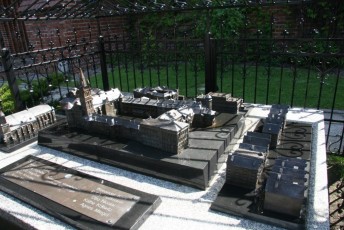 LaitseRallyPark_kogupere_teemapark_vanaauto_uunikumid_Kaliningrad_vanatehnika_seiklus_2014 (64)