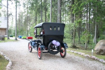 laitserallypark_kogupere_teemapark_vanaauto_uunikumid_ford-t_pulmad_ammad_aiad_pulmaauto_2014-17