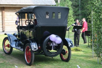 laitserallypark_kogupere_teemapark_vanaauto_uunikumid_ford-t_pulmad_ammad_aiad_pulmaauto_2014-19