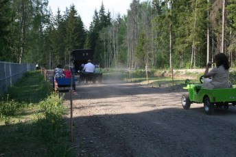 laitserallypark_kogupere_teemapark_vanaauto_uunikumid_ford-t_pulmad_ammad_aiad_pulmaauto_2014-9