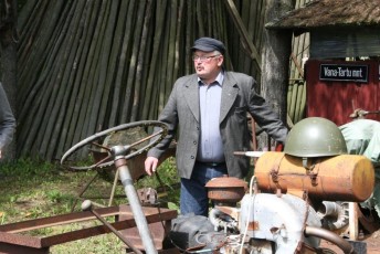 laitserallypark_kogupere_teemapark_vanaauto_uunikumid_klm_laidoneri_vihula_vanatehnika_seiklus_2014-136