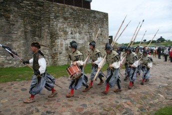 laitserallypark_kogupere_teemapark_vanaauto_uunikumid_klm_laidoneri_vihula_vanatehnika_seiklus_2014-77