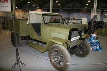 laitserallypark_kogupere_teemapark_vanaauto_uunikumid_muuseum_seiklus_karu_venemaa_moskva_2014-22