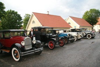 LaitseRallyPark_kogupere_teemapark_vanaauto_uunikumid_Baltic Tours _Vihula_2015 (3)