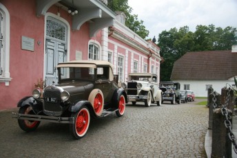 LaitseRallyPark_kogupere_teemapark_vanaauto_uunikumid_Baltic Tours _Vihula_2015 (52)