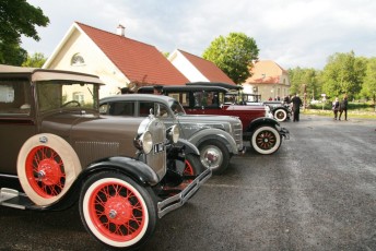 LaitseRallyPark_kogupere_teemapark_vanaauto_uunikumid_Baltic Tours _Vihula_2015 (6)