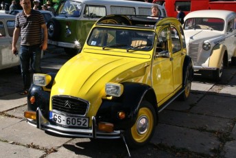 laitserallypark_kogupere_teemapark_vanaauto_uunikumid_jurmala-retro_seiklus_lati_kuus-varvast_2015-99