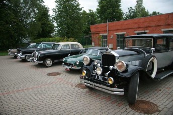 laitserallypark_kogupere_teemapark_vanaauto_uunikumid_klm_laidoneri_lati_latvia_vanatehnika_seiklus_2015-2