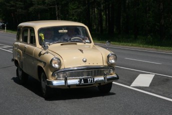 laitserallypark_kogupere_teemapark_vanaauto_uunikumid_vanatehnika_seiklus_vanasoidukite-suursoit_2015-106