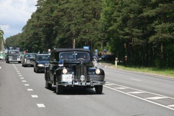 laitserallypark_kogupere_teemapark_vanaauto_uunikumid_vanatehnika_seiklus_vanasoidukite-suursoit_2015-122