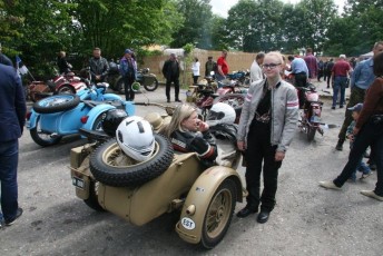 laitserallypark_kogupere_teemapark_vanaauto_uunikumid_vanatehnika_seiklus_vanasoidukite-suursoit_2015-59