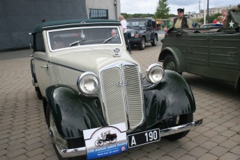 LaitseRallyPark_vanaauto_unic_uunikum_kogupere_teemapark_kogunemine_pulmaauto_rent_seiklus (14)