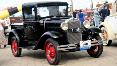 LaitseRallyPark_vanaauto_unic_uunikum_kogupere_teemapark_kogunemine_pulmaauto_rent_seiklus (16)