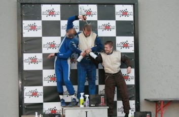 laitserallypark_kogupere_teemapark_auto_bmwcup_sprint_rahvasprint_kross_rallikross_bmw_voistlussari_soodne_meelelahutus-12