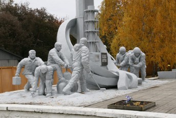 LaitseRallyPark_kogupere_teemapark_vanaauto_uunikumid_Retro_seiklus_Kiev_2015 (64)