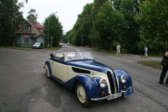 LaitseRallyPark_kogupere_teemapark_vanaauto_uunikumid_jurmala_retro_2009 (53)