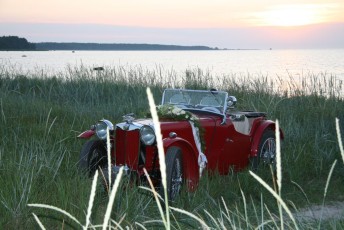 LaitseRallyPark_kogupere_teemapark_vanaauto_uunikumid_pulmaauto_pulmapidu_pulmad_mg_midget_Bel Air_2011 (18)