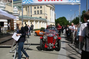 LaitseRallyPark_kogupere_teemapark_vanaauto_uunikumid_ralli_elektriauto_Tallinn_Monaco_2011 (9)