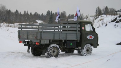 laitserallypark-maastikusoit_uaz452d_uazik_maasturitega_maastikurada_takistusterada_uaz_firmapidu_sopradega_turvaline-soit-1-e1483962863979