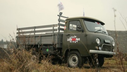 laitserallypark-maastikusoit_uaz452d_uazik_maasturitega_maastikurada_takistusterada_uaz_firmapidu_sopradega_turvaline-soit-13-e1484070843293